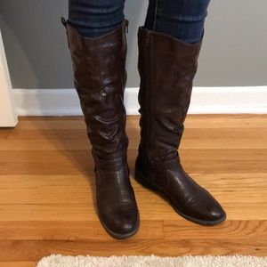White Mountain brown boots